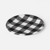 Karierte Buffalo-Plätze mit schwarzem und weißem K Pappteller (Schrägansicht)