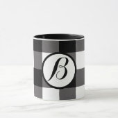 Karierte Buffalo-Plätze mit schwarzem und weißem K Tasse (Zentrum)