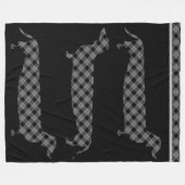 Karierte Dackeln auf Schwarzem Fleecedecke (Vorderseite (Horizontal))