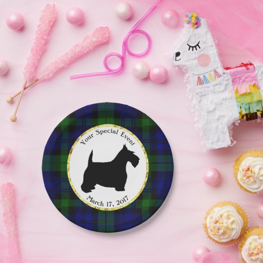 Karierte der Schwarzweiss-Scottie personifizieren Pappteller (Party)