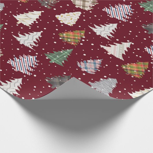 Karierte Gemusterte Weihnachtsbaummuster im Maroon Geschenkpapier (Ecke)