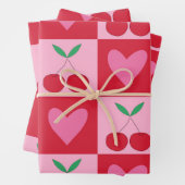 Karierte Kirschen mit rosa Herzmuster Geschenkpapier Set (Beispiel)