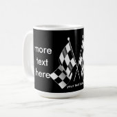 Karierte laufende Schwarzweiss-Flaggen Kaffeetasse (Vorderseite Links)