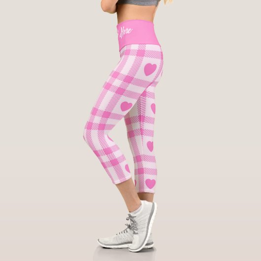 Karierte moderne rosa Herzenskollektion Capri Leggings (Links)