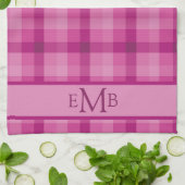 Karierte Monogramm-Initialen in Rosa Geschirrtuch (Gefaltet)