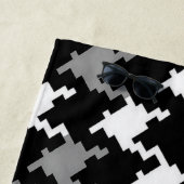 Karierte Monogramm Strandtuch (Beispiel)