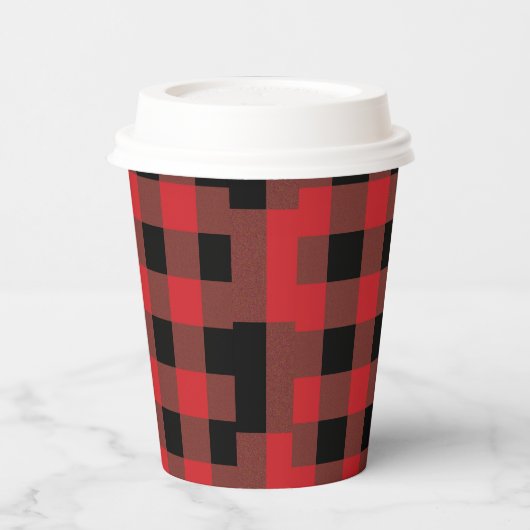 Karierte Papiersorten in Rot und Schwarz Pappbecher (Links)