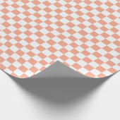 Karierte Pfirsich und Weiß Geschenkpapier (Ecke)