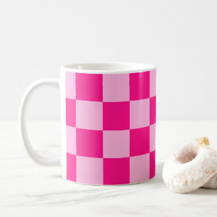 Karierte Quadrate helles Heißrosa geometrisch retr Kaffeetasse