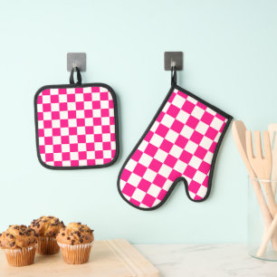 Karierte Quadrate Hot Pink Weiße Geometrische Retr Ofenhandschuh & Topflappen-Set