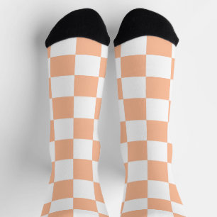 Karierte Quadrate Pfirsich und weiß geometrisch re Socken
