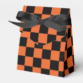 Karierte Quadrate Schwarz und Orange geometrisch R Geschenkschachtel (Vorderseite)