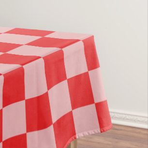 karierte rote und rosa Tischdecke