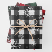 Karierte Schneeflocken aus weißem, schwarzem Rot Geschenkpapier Set (Beispiel)