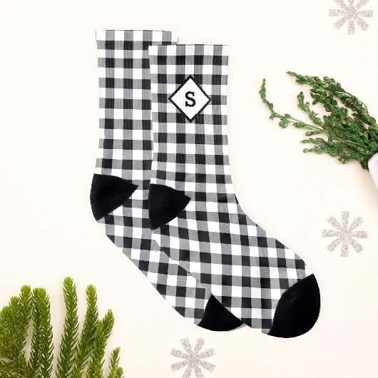 Karierte Schwarz-Weiß-Anfangsmonogramm Socken