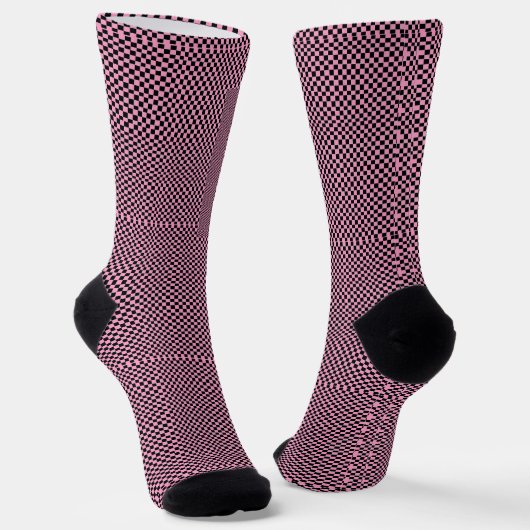 Karierte schwarze und rosa Socken (Gewinkelt)