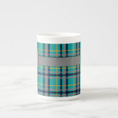 Karierte Tasse für Blaue und Orange (Vorderseite)