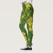 Karierte und florale Patchwork Leggings (Links)