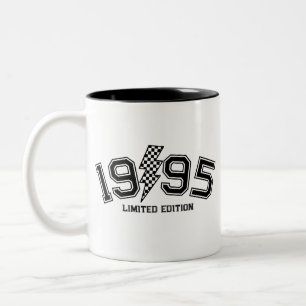 Karierter Blitz Custom Geburtsjahr Geburtstag Zweifarbige Tasse
