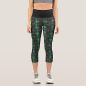 Karierter Capris-Capris und Schwarzer Tartan Capri Leggings (Vorderseite)