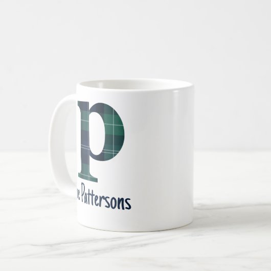 Karierter Druckminderbuchstabe p Initial und Name Kaffeetasse (Vorderseite Links)