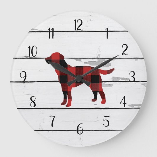 Karierter Hund Labrador Rustic Shiplap Bauerndekor Große Wanduhr (Vorderseite)