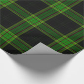 Karierter schwarzer grüner Tartan Geschenkpapier (Ecke)