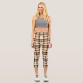 Kariertes Design von Classic Brown Tartan Capri Leggings (Vorderseite)