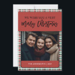 Kariertes elegantes Grün- und Rotes Foto Feiertagskarte<br><div class="desc">Mit elegantem Design und Script-Schriftart sind diese karierten und roten Fotokarten immer stilvoll!</div>