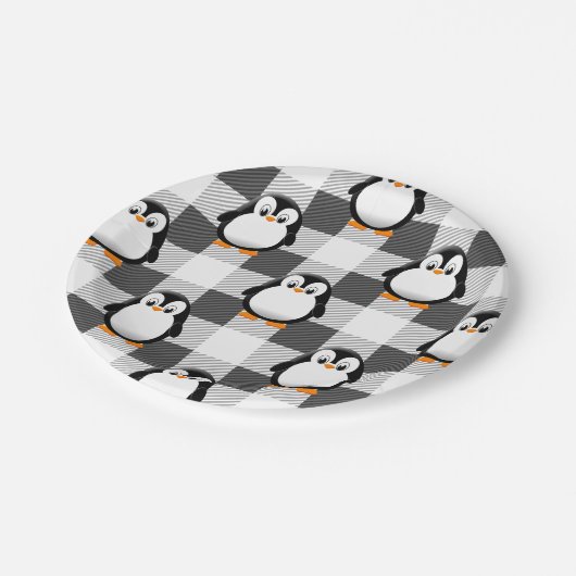 Kariertes Fußball-Muster in Schwarz-weiß und grau Pappteller (Schrägansicht)