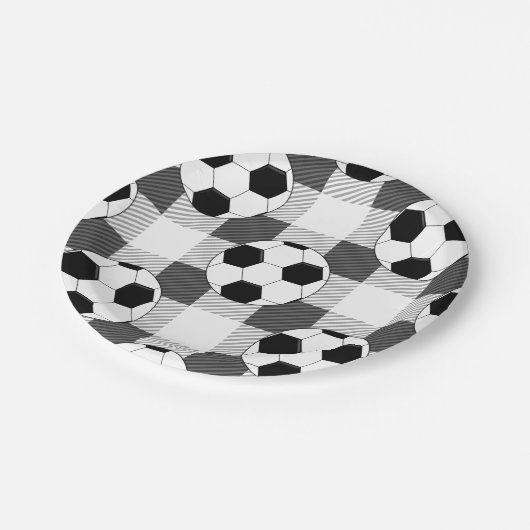 Kariertes Fußball-Muster in Schwarz-weiß und grau Pappteller (Schrägansicht)