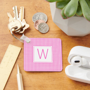 Kariertes Monogramm aus Gingham, rosa und weiß Schlüsselanhänger