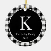 Kariertes Monogramm-Foto mit schwarzer Checked Keramik Ornament (Vorne)