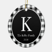 Kariertes Monogramm-Foto mit schwarzer Checked Keramik Ornament (Links)