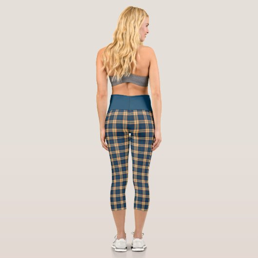 Kariertes Muster des Navy Blue Yellow Madras Capri Leggings (Rückseite)