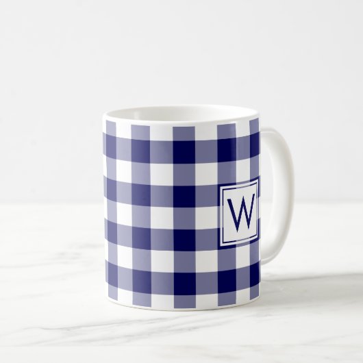 Kariertes Muster mit Monogram Kaffeetasse (VorderseiteRechts)