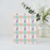 Kariertes Ostern Plaid Postkarte (Stehend Vorderseite)