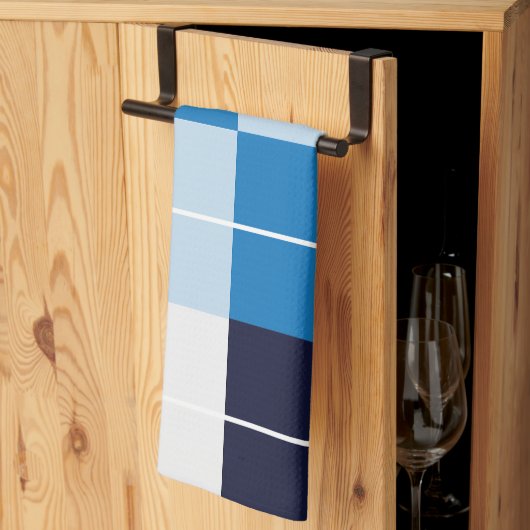 Kariertes Prüfmuster für kariertes Blau Geschirrtuch (Drittel gefaltet)