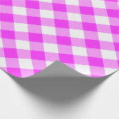Kariertes Rosa und Weiß Gingham Geschenkpapier (Ecke)