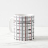 Kariertes Rot Grau Silber Monogramm Kaffeetasse (Vorderseite Links)