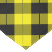 Kariertes, schwarz-gelbes Tablett Tischdecke (Schrägansicht)