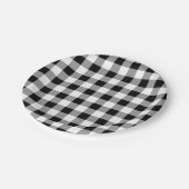 Kariertes Schwarz-Weiß-Buffalo-Muster Pappteller (Schrägansicht)