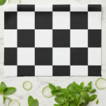 Kariertes Schwarzweiss Handtuch<br><div class="desc">Cooles einfaches checkered Schwarzweiss-Muster wird von den Reihen der wechselnden weißen und schwarzen Quadrate gemacht. Fühlen Sie sich frei, das Produkt besonders anzufertigen, um es Ihre Selbst zu machen. Digital geschaffen Bild des Pixels 9000 x 6000. Copyright ©2013 Claire E. Skinner, alle Rechte vorbehalten. Um diesen Entwurf auf anderen Einzelteilen...</div>