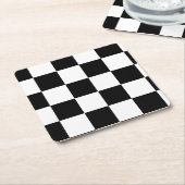 Kariertes Schwarzweiss-Muster Rechteckiger Pappuntersetzer (angewinkelt)