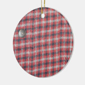 Kariertes Shirt Keramikornament (Links)