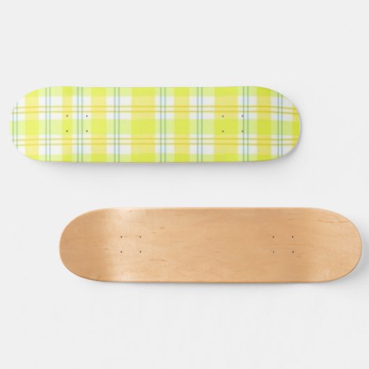 Kariertes Skateboard (Horizontal)