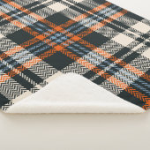 Kariertes Tartan-Muster Herbst in Schwarz, Orange, Sherpadecke (3/4)