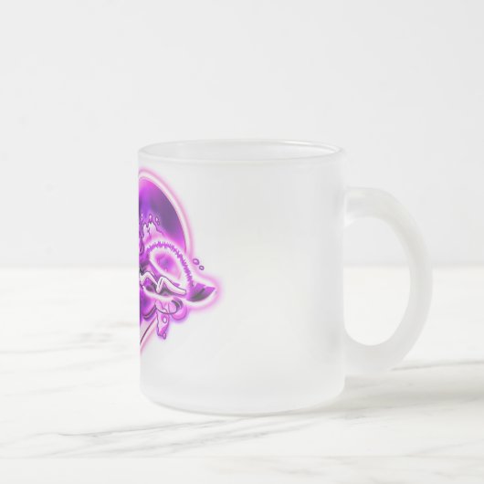 Karina Mattglastasse (Rechts)