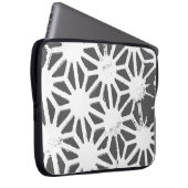 Karkohlegrau-geometrisches Muster Laptopschutzhülle (Vorne Rechts)