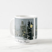 Karlsbrücke Winter 11 oz.Tasse Kaffeetasse (Vorderseite Links)